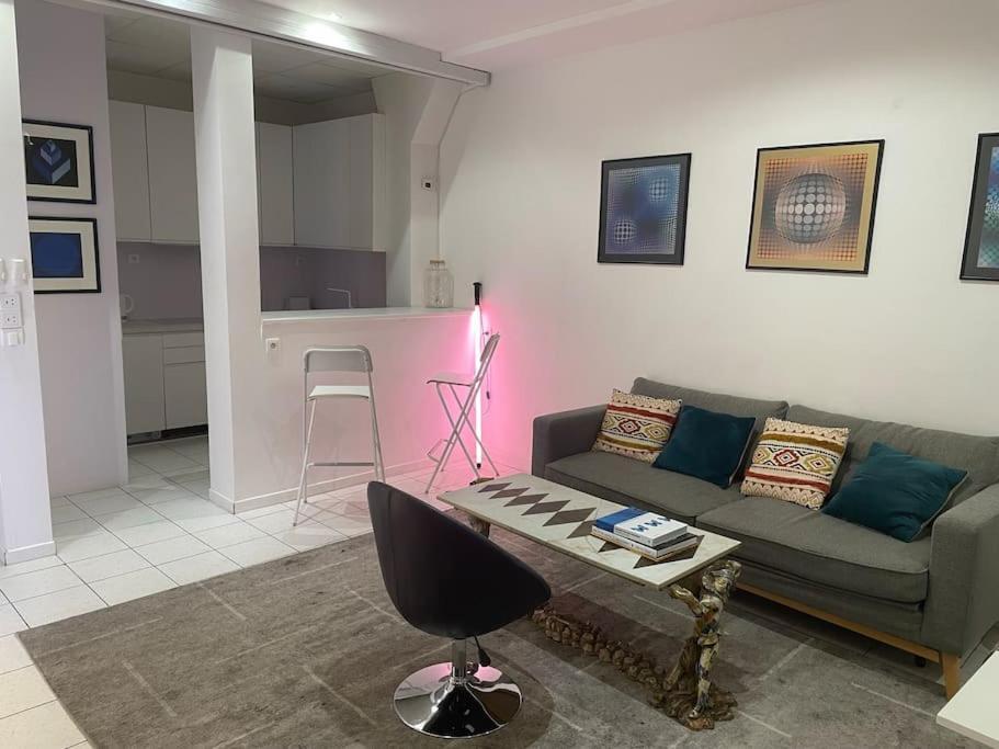 50M2 Private Apartment In Center Париж Екстериор снимка