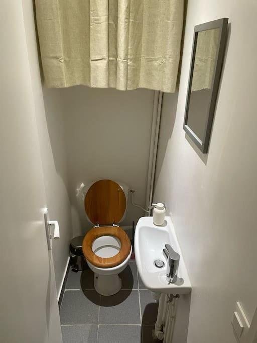 50M2 Private Apartment In Center Париж Екстериор снимка